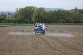 U Srbiji niko ozbiljno ne kontroliše upotrebu pesticida