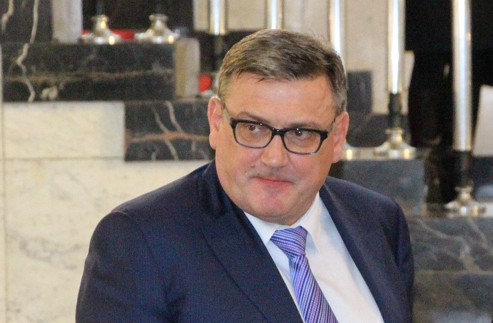 Direktor "Puteva Srbije" predložen za počasnog građanina Lučana - omogućio asfaltiranje puteva