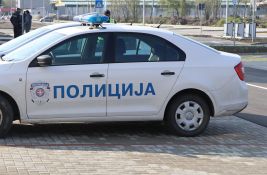 Pritvor za vozača kamiona koji je prevozio tri migranta