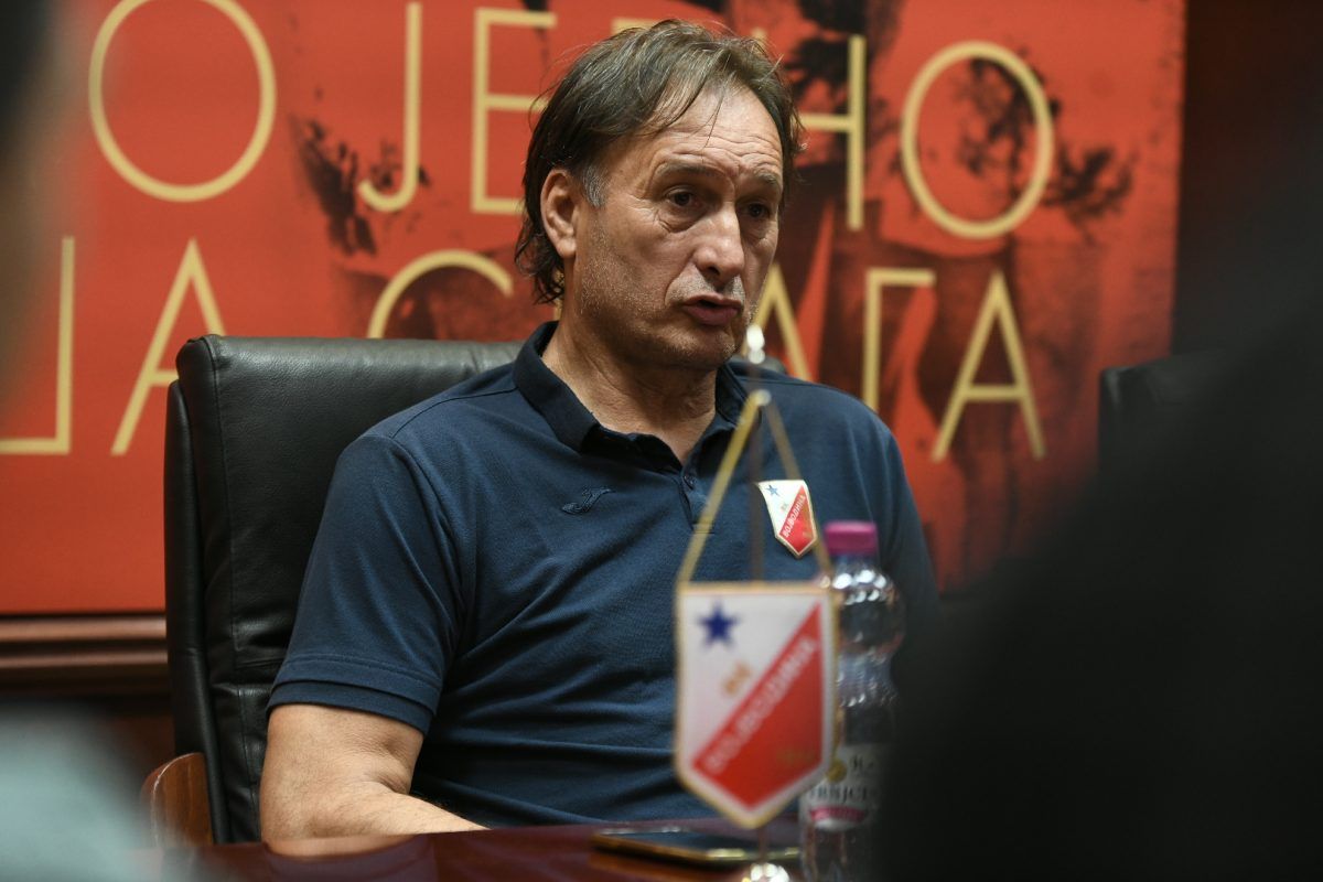 Tanjga: U Beograd ne idemo sa belom zastavom