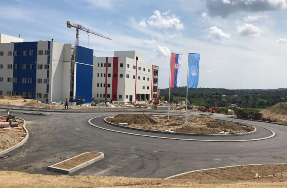SSP: Da li je Vučić danas obišao novu kovid bolnicu ili novi zlatni rudnik naprednjačkih neimara?