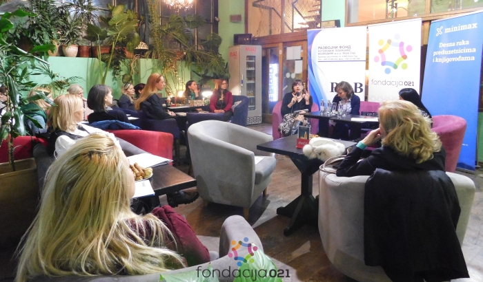 FOTO: Ženski biznis klub u Novom Sadu posvećen finansijama i kreditima