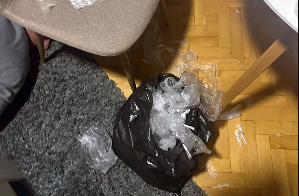 FOTO: U Nišu i Kragujevcu zaplenjeno 130 kg marihuane i kokaina