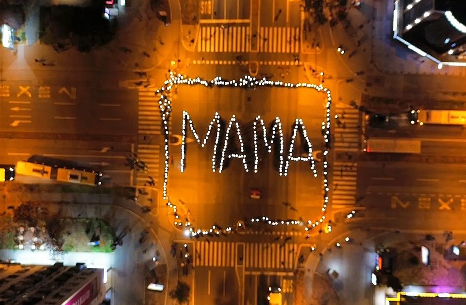 VIDEO: Pogledajte kako je izgledala akcija podrške Dijani Hrki u Novom Sadu