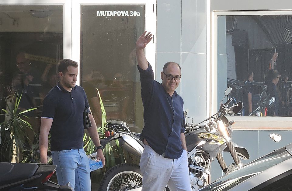 Aleksandar Radić napustio Srbiju: 