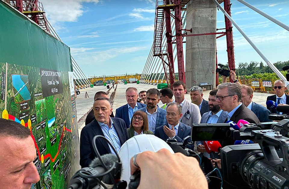 Vučić komentarisao predizborna istraživanja: "Nama nije lako, ali njima je još teže"