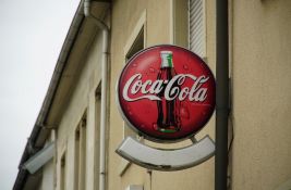 Koka-kola u Srbiji: Voda povezana sa trovanjem u Hrvatskoj nije na srpskom tržištu