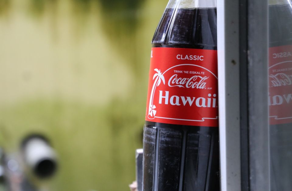 Giganten im Verdacht, Verbraucher irrezuführen: Coca-Cola, Nestlé und Dannon unter Beschuss