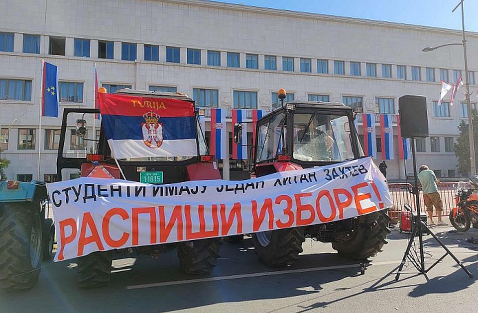 Glamočić o protestu poljoprivrednika u Novom Sadu: Nebitno i da na ulice izađe 20, 50 ili 100 traktora