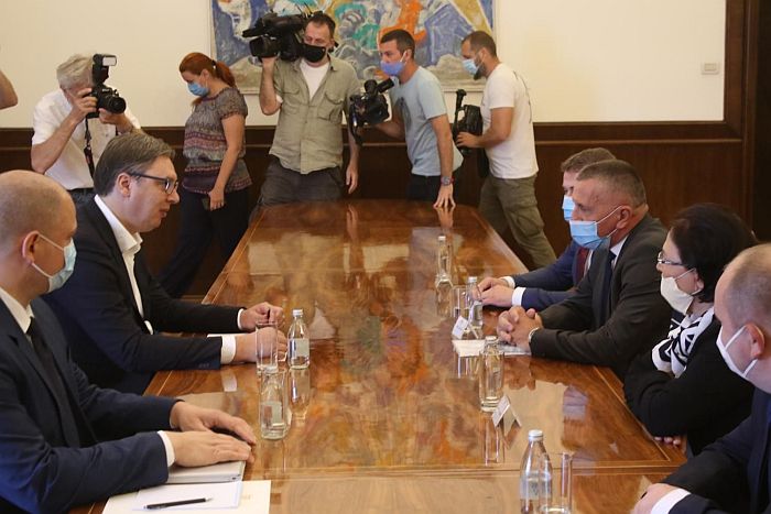 Albanci od Vučića tražili Ministarstvo lokalne samouprave i mesto pomoćnika ministra ekonomije, danas razgovori sa SVM i Zukorlićem