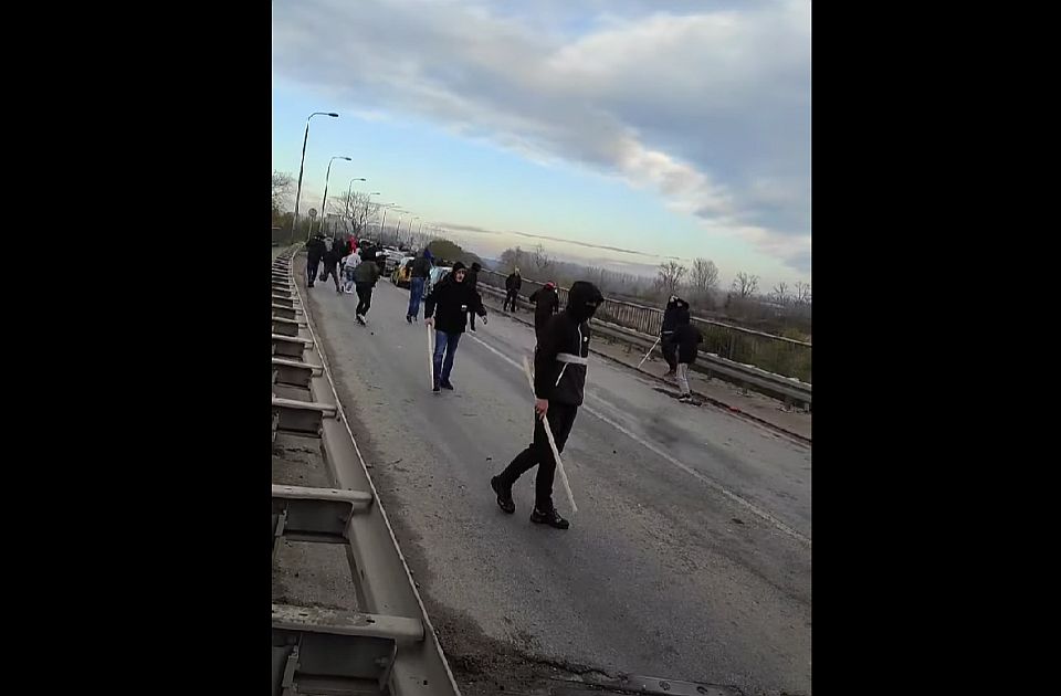 "Stranačka posla" u Šapcu: Posao dobili i batinaši s protesta, grad u haosu
