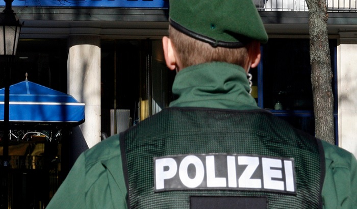 Nemačka policija uklonjena sa zadatka zbog "sramnog ponašanja" u kasarni