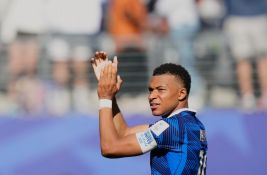 Francuzi startovali pobedom nad Senegalom, Mbape ispisao istoriju