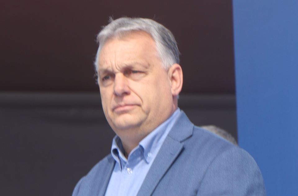 Mađarski parlament usvojio ustavni amandman koji bi Orbanu mogao da onemogući povratak na vlast