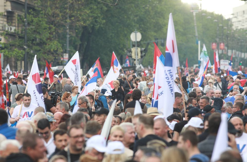 Rakić: SNS radnike javnih preduzeća iz Vršca šalje na miting u Smederevo i da rade kampanju 