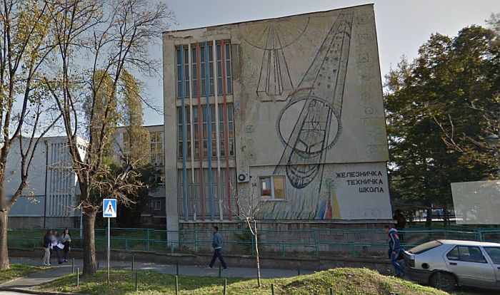 Sindikati: Izvršitelji prodaju školu u Beogradu