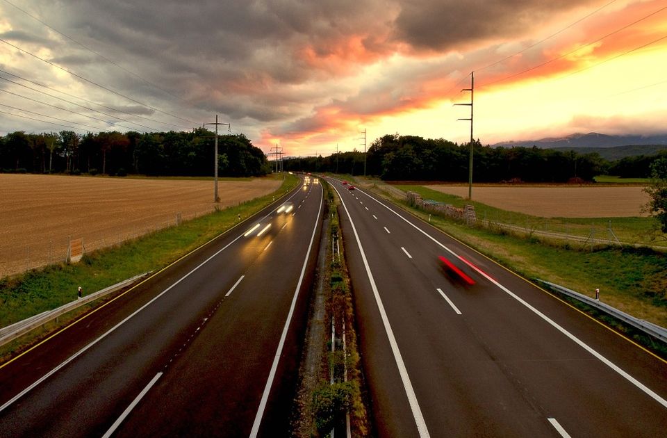 Francuskinja vozila 60 kilometara u pogrešnom smeru na autoputu
