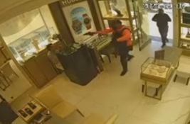 VIDEO: Objavljen snimak kako dvojica srpskih članova 