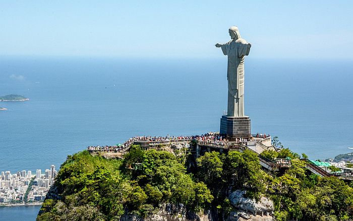 Statua Hrista Spasitelja u Riju zabranjena za posetioce