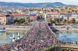 Hiljade ljudi na maršu u Budimpešti podržalo Orbana