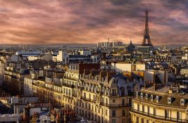 Ruski dom nauke i kulture u Parizu napadnut molotovljevim koktelom