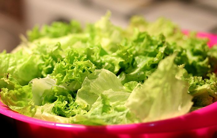Zelena salata uzgojena u svemiru jednako ukusna i bezbedna kao ona na Zemlji