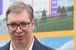Zbog čega Vučić spominje Staljingrad i širi paniku među građanima?