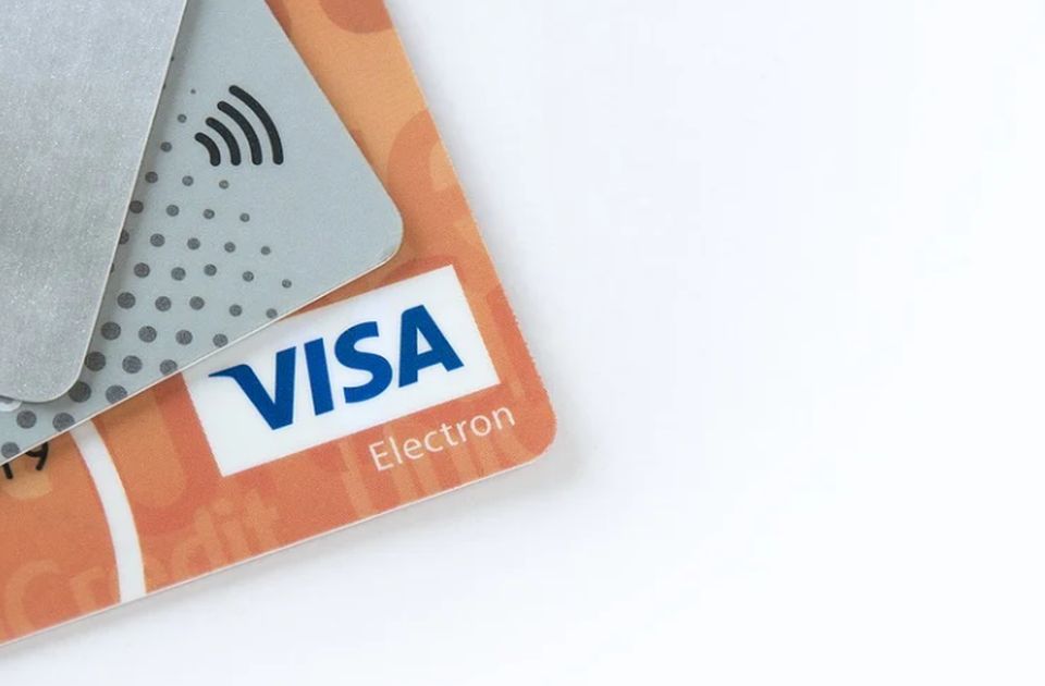 Visa i Mastercard obustavljaju transakcije u Rusiji; Sberbank poručuje da sankcije nemaju uticaj