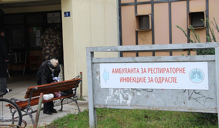 Tiodorović: Smanjenje broja primljenih u bolnice, ali i dalje visok broj preminulih