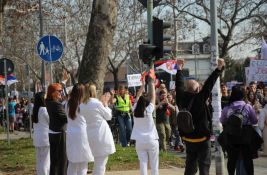 FOTO, VIDEO: Kako je izgledao protest povodom generalnog štrajka u Novom Sadu?