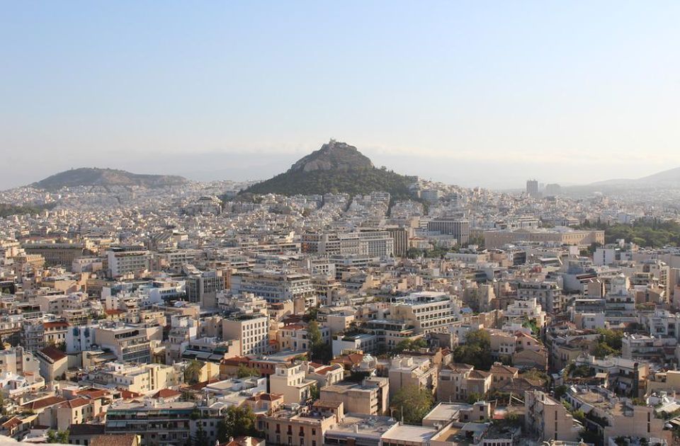 Atina uvodi mere zbog prekomernog turizma: "Grad nije džinovski hotel"