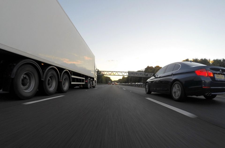 Objavljeno je koliko Nemaca i ostalih vozača juri brže od 180 km/h na Autobanu