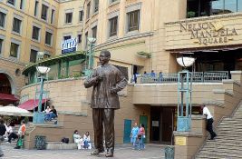 Na današnji dan: Rođeni Robert Huk i Nelson Mandela, Legija osuđen za ubistvo Stambolića