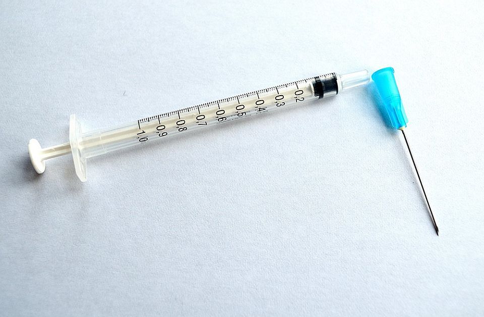 U Francuskoj 145 ljudi prijavilo da su ubodeni medicinskim igralama tokom festivala 