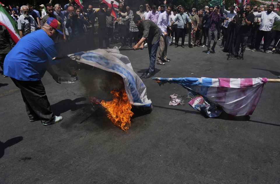 Iran navodno upozorio Trampa da će aktivirati terorističke 