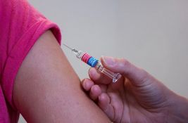 Uskoro stižu prve vakcine bez igle