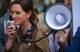 Obeležavanje osnivanja Antifašističkog fronta žena Vojvodine: Akcija od 17h, protest umesto tribine