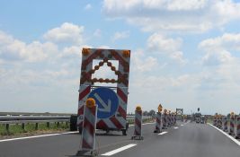Snimci vožnje u kontrasmeru se šire mrežama, propisane stroge kazne