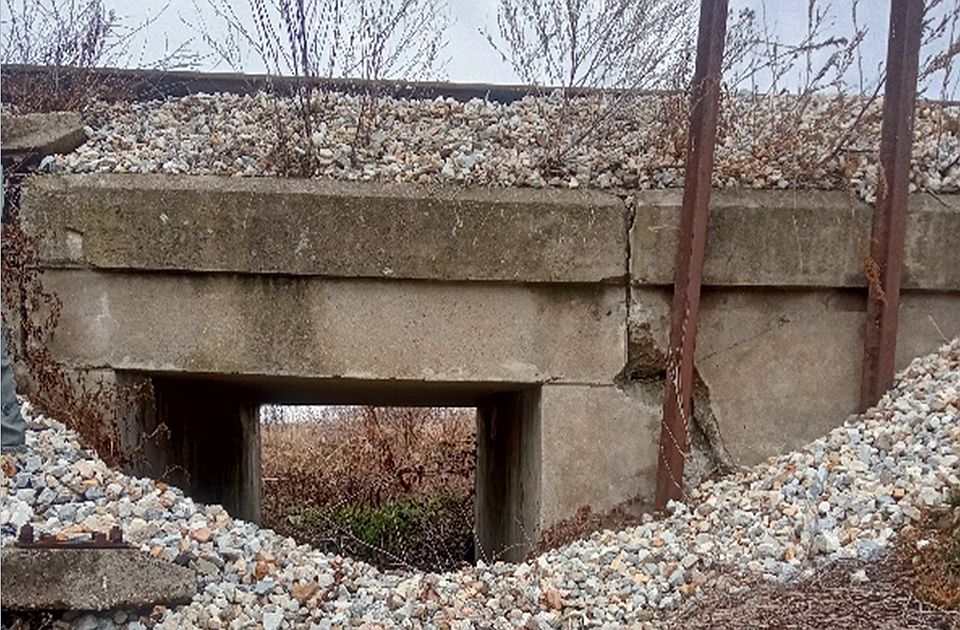 Oštećen propust star sto godina na pruzi Novi Sad - Orlovat: Ponovo raspisan tender Oštećen propust star sto godina na pruzi Novi Sad - Orlovat: Ponovo raspisan tender