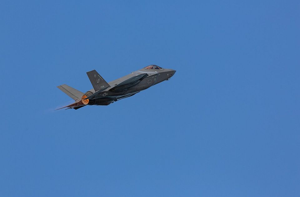 Amerikanci izgubili "nevidljivog" lovca F-35, mole građane da pomognu u potrazi