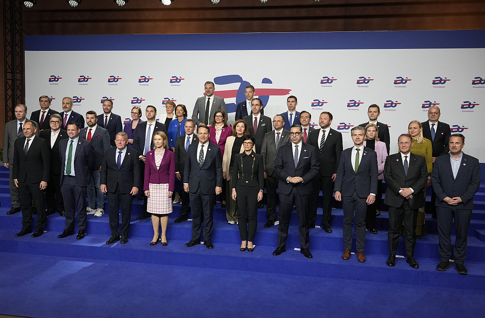  Kalas: Na savest onima koji stoje uz Putina, barem srpska vojska ne učestvuje na paradi u Moskvi