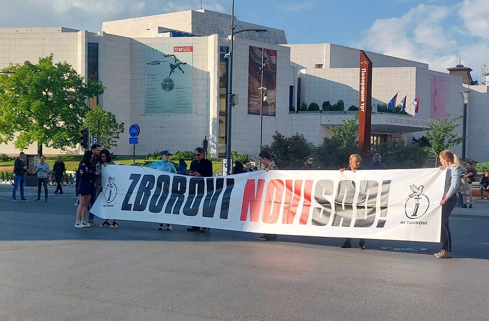 FOTO, VIDEO: U toku blokada 30 raskrsnica u Novom Sadu FOTO, VIDEO: U toku blokada 30 raskrsnica u Novom Sadu