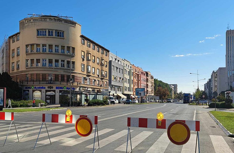 FOTO: Deo Bulevara Mihajla Pupina zatvoren do subote zbog koncerta klasične muzike