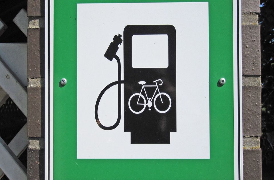 Posao za sada obustavljen: Nema zainteresovanih za montažu punjača za e-bicikle na Fruškoj gori