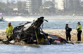 FOTO: Sudar dva helikoptera iznad australijske plaže, četvoro stradalo, troje teško povređeno