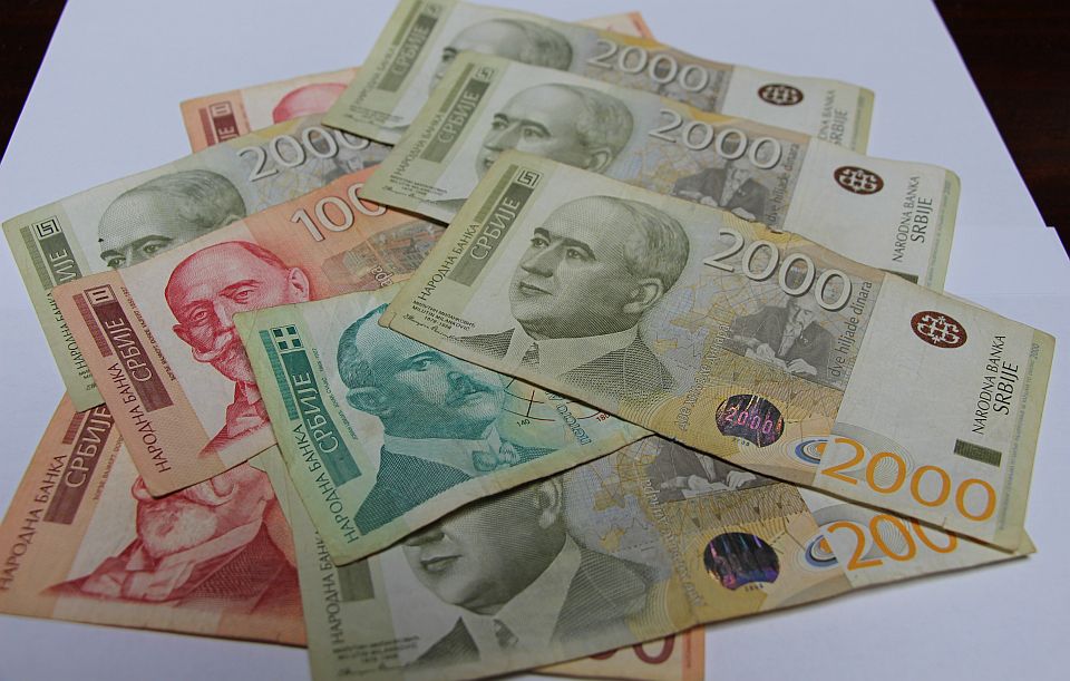 Minimalac povećan na 53.592 dinara, Vučević kaže da će pokrivati troškove minimalne potrošačke korpe