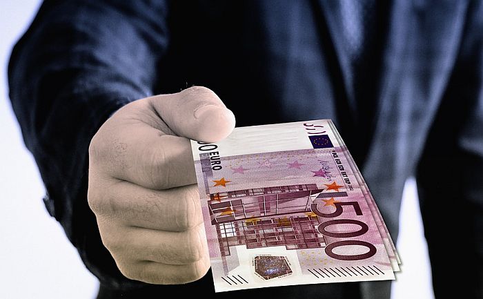 Oko 1.500 naslednika može da očekuje isplatu 1.000 evra u okviru restitucije