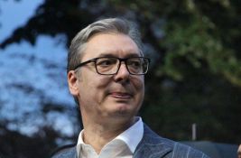 Rojters: Izbori koji slede su najveći izazov za Vučića od kada je na vlasti