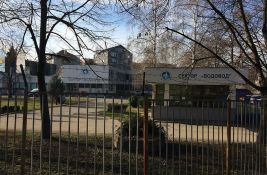 Zbog požara kod Oficirca izvorište Petrovaradinska ada bez struje: Moguće oscilacije pritiska vode