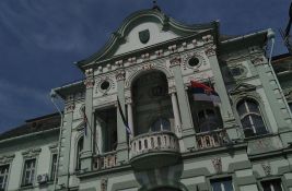 Odbornik SNS-a u Zrenjaninu osuđen na godinu dana zatvora, ostaje bez mandata